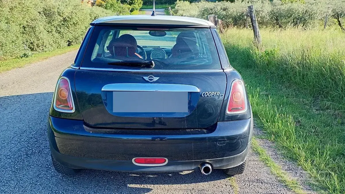 Usata Mini Cooper 109 CV (80 kW) 2007 Nero Utilitaria