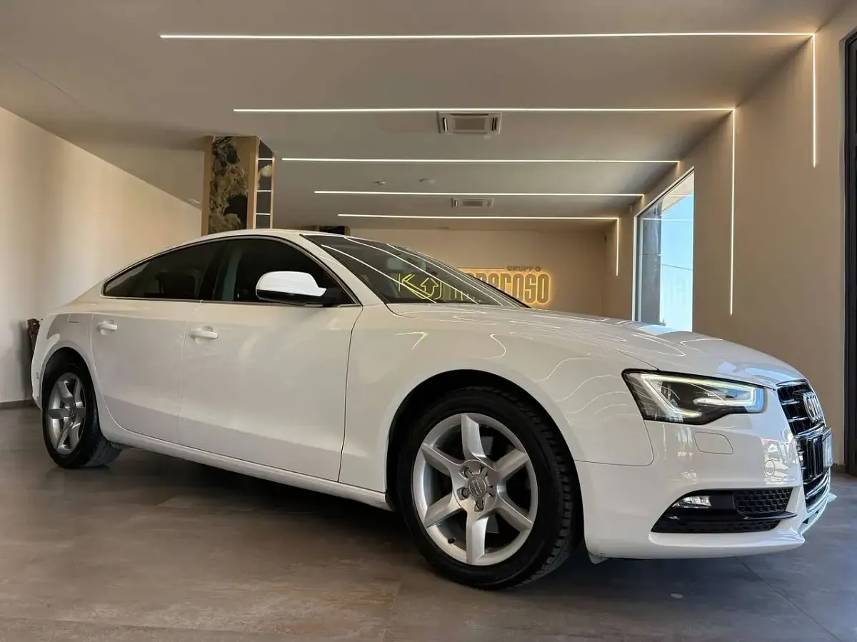 Usata Audi A5 Sportback Business 190 CV (139 kW) 2015 Bianco Utilitaria