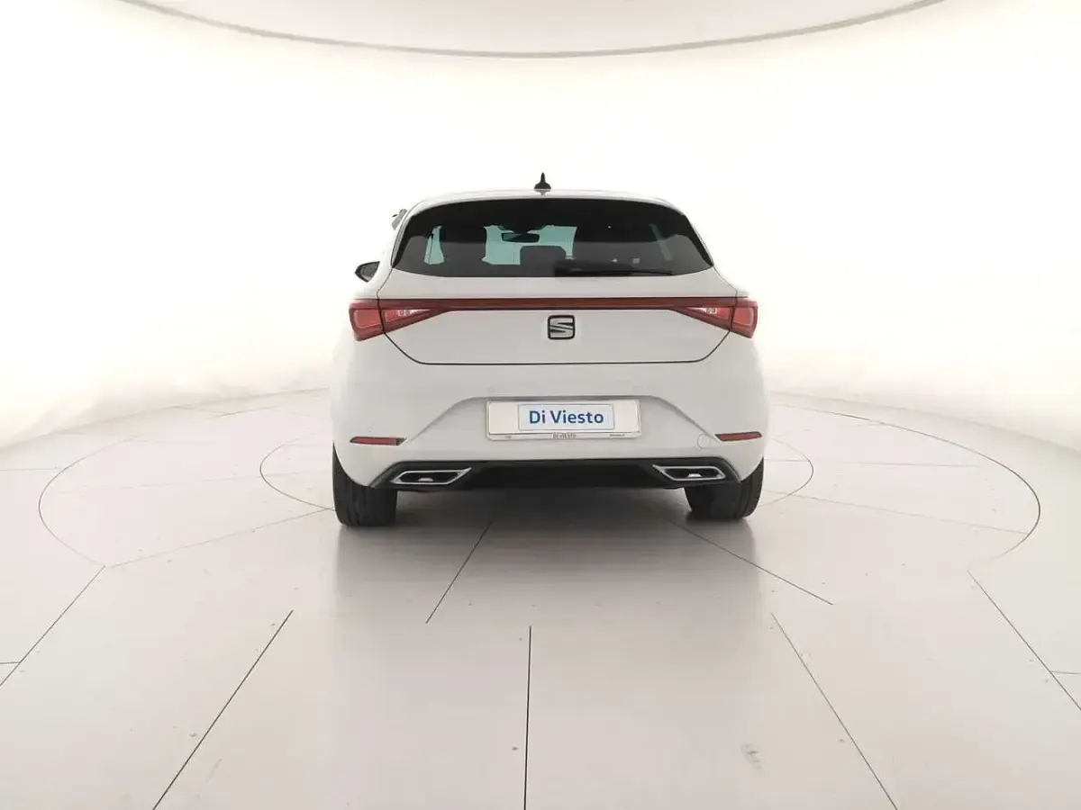 Usata Seat Leon FR 204 CV (150 kW) 2021 Bianco nevada Berlina