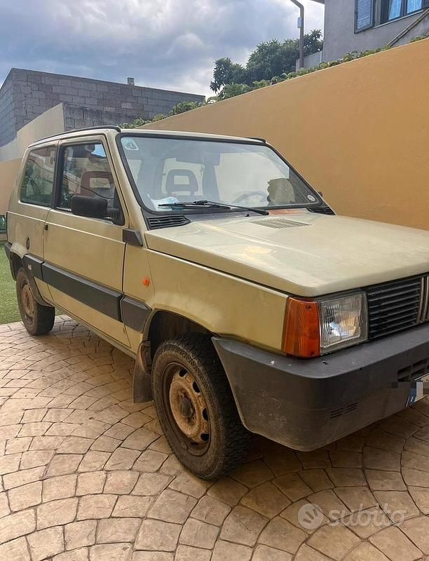 Usata Fiat Panda 4x4 50 CV (36 kW) 1991 Verde Utilitaria