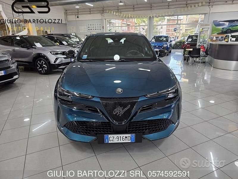 Usata Alfa Romeo GT Junior 136 CV (100 kW) 2025 Verde SUV