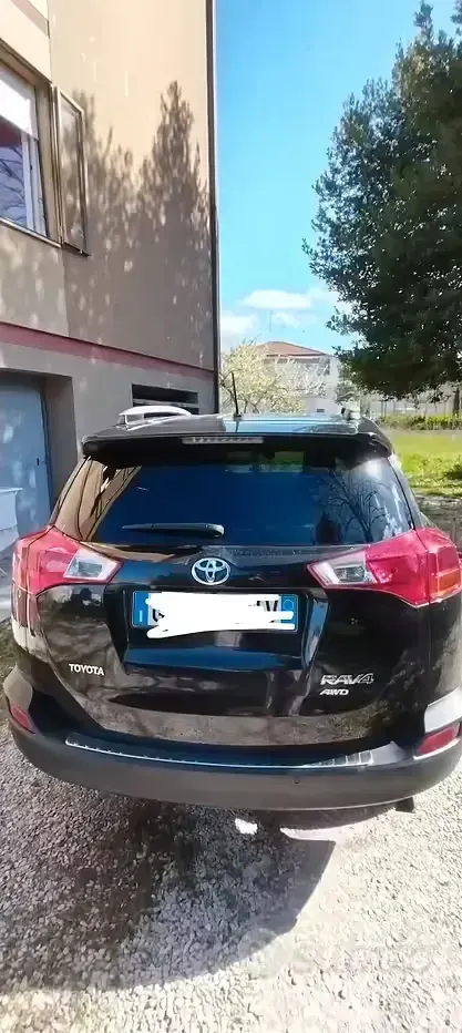 Usata Toyota RAV4 Anniversary 150 CV (110 kW) 2014 Nero SUV