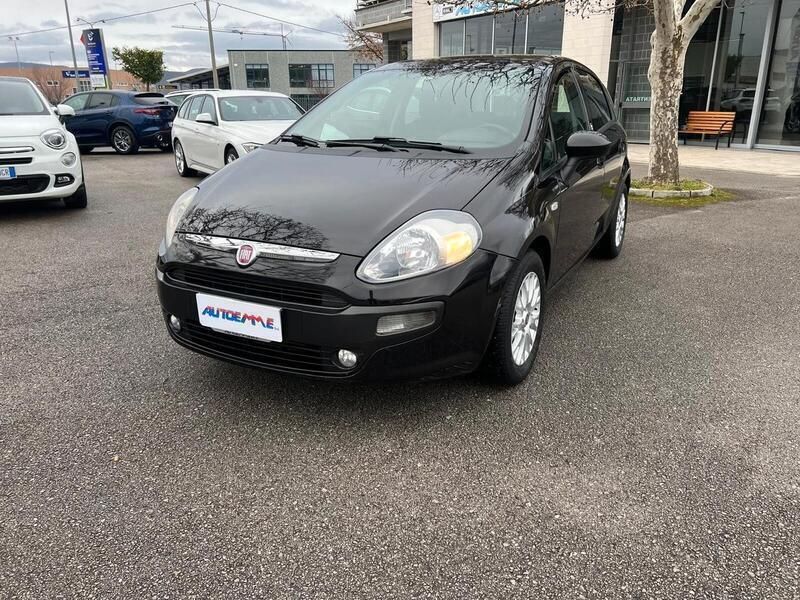 Usata Fiat Punto Evo Dynamic 95 CV (69 kW) 2011 Nero Utilitaria