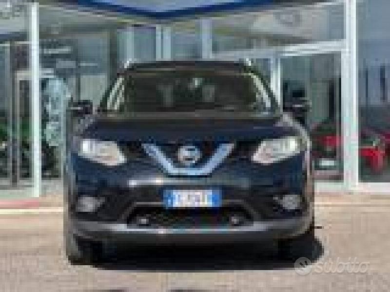 Gebraucht Nissan X-Trail Tekna 131 PS (96 kW) 2016 Grau SUV