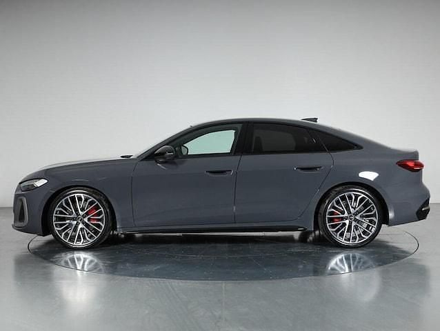 Usata Audi A5 S-Line 205 CV (150 kW) 2024 Grigio magnete Coupé