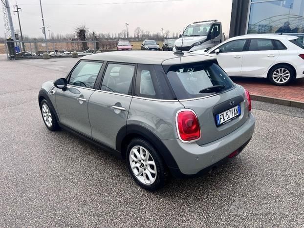 Usata Mini One D 95 CV (69 kW) 2017 Grigio Utilitaria