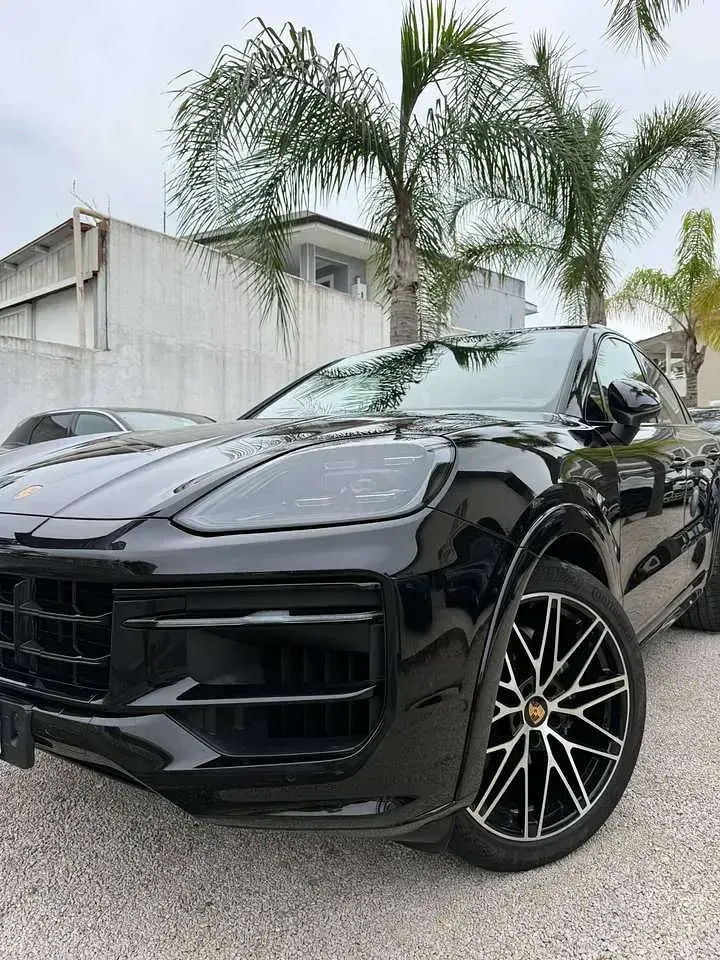 Usata Porsche Cayenne 354 CV (260 kW) 2023 Other SUV