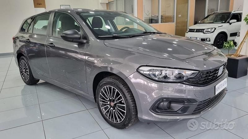 Usata Fiat Tipo 101 CV (74 kW) 2023 Grigio Station wagon