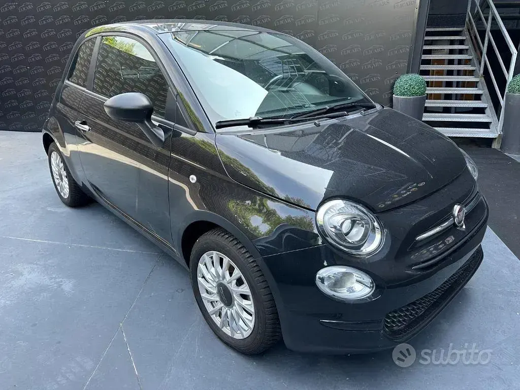 Usata Fiat 500 Lounge 69 CV (50 kW) 2023 Nero metallizzato Utilitaria