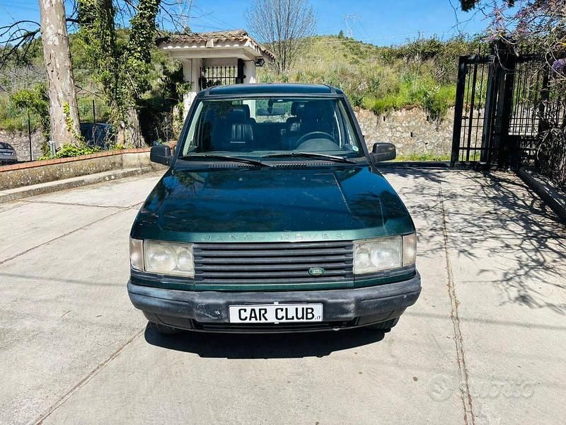Usata Land Rover Range Rover 135 CV (99 kW) 1995 Verde SUV