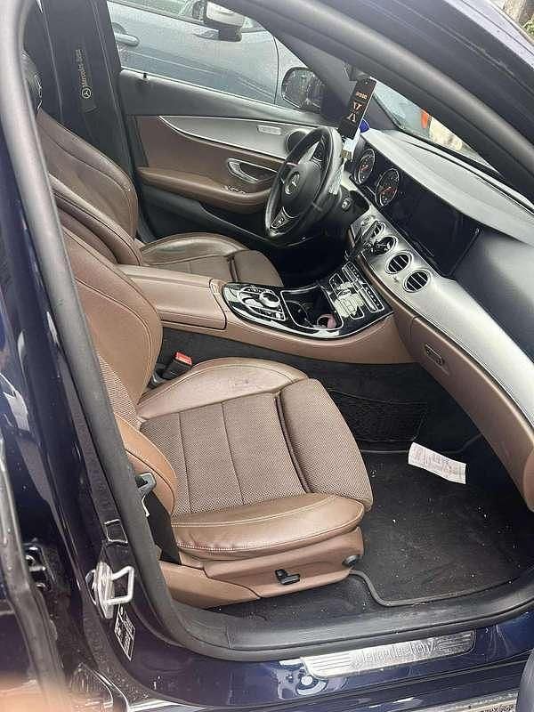 Usata Mercedes E220 194 CV (142 kW) 2016 Berlina