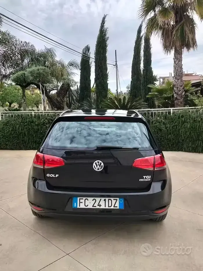 Usata VW Golf VII Highline 110 CV (80 kW) 2016 Nero Berlina