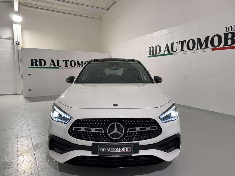 Usata Mercedes GLA200 Premium 150 CV (110 kW) 2023 Bianco SUV