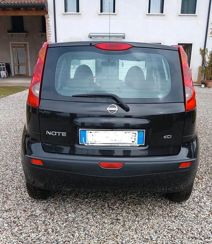Usata Nissan Note 86 CV (63 kW) 2007 Utilitaria