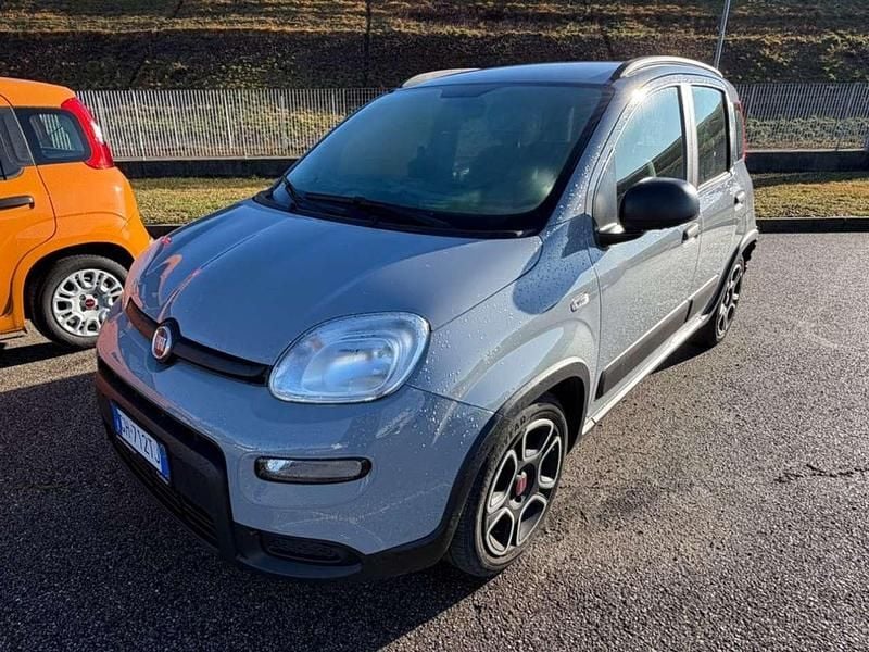 Grigio Usata 2021 Fiat Panda City Life Berlina | 8900 € (Ottimo prezzo) - Immagine 1/4