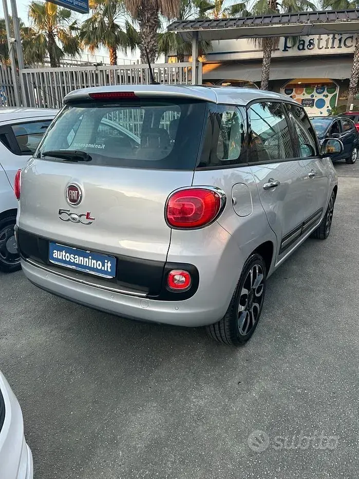 Usata Fiat 500L Lounge 120 CV (88 kW) 2016 Grigio Monovolume