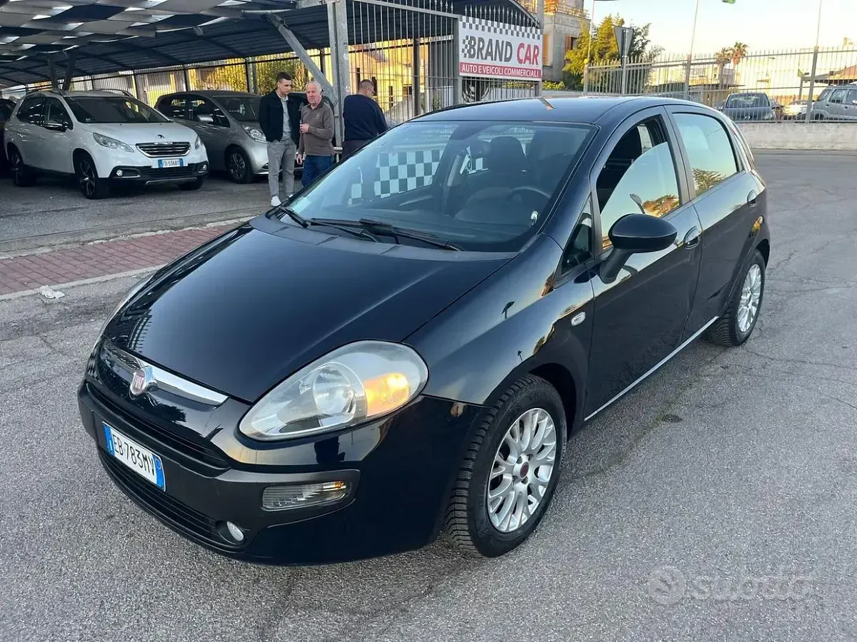 Usata Fiat Punto Evo Emotion 95 CV (69 kW) 2010 Nero Utilitaria