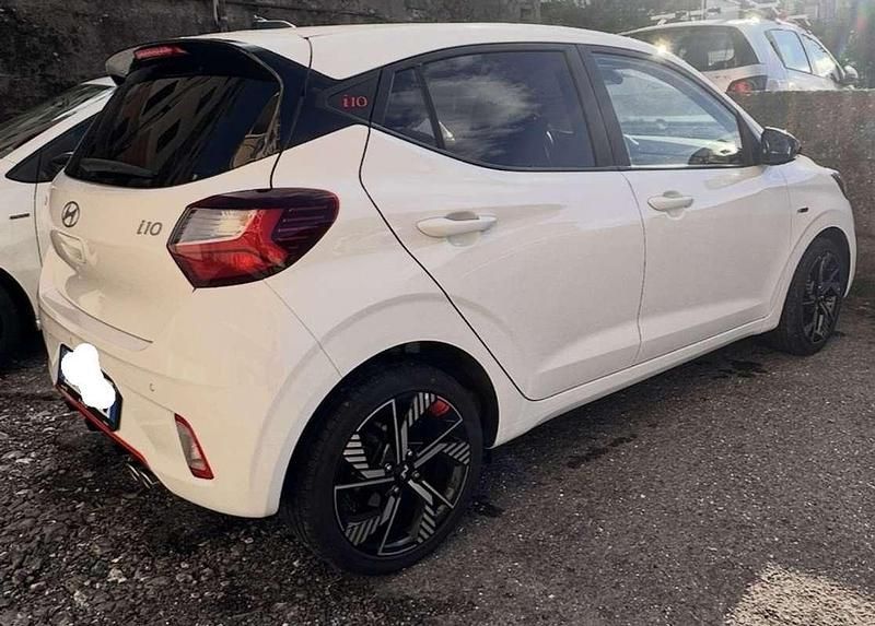 Usata Hyundai i10 N Line 101 CV (74 kW) 2023 Bianco Utilitaria