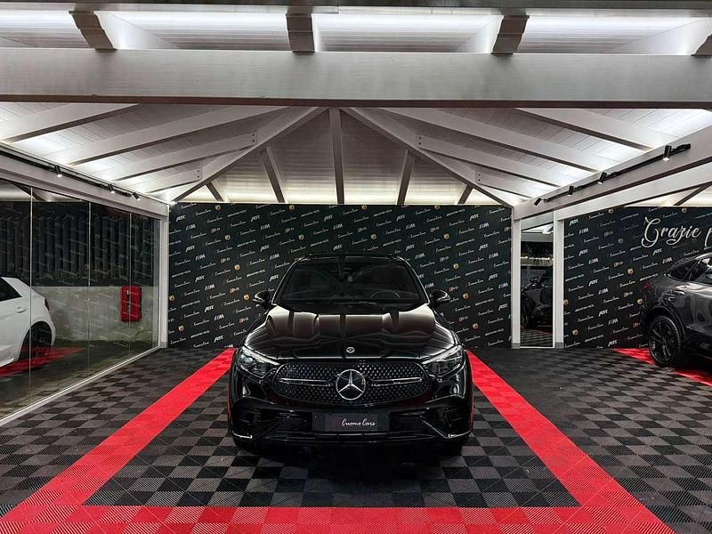 Usata Mercedes GLC220 AMG Line Premium 197 CV (144 kW) 2025 Nero Coupé