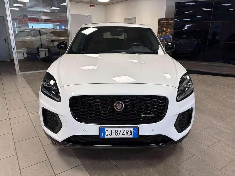 Usata Jaguar E-Pace R-Dynamic 163 CV (119 kW) 2022 Bianco pastello SUV