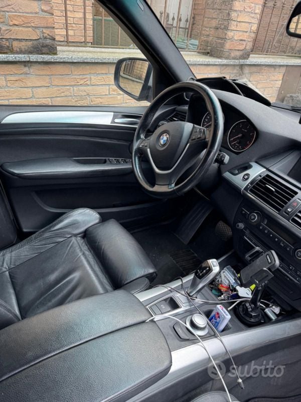 Usata BMW X5 235 CV (172 kW) 2007 Grigio SUV