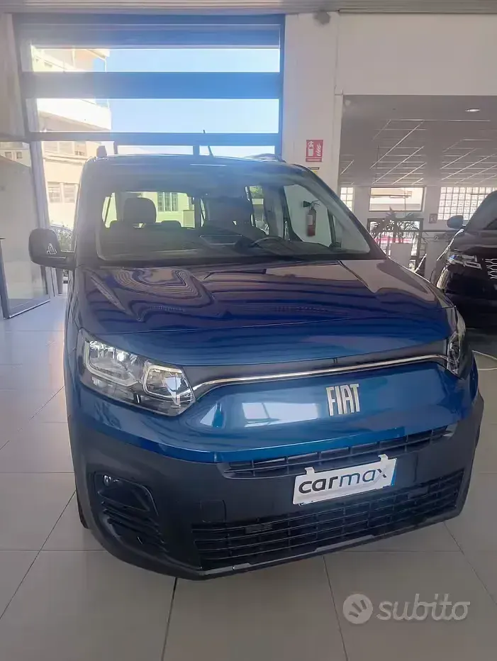 Usata Fiat e-Doblò Launch Edition 56 kW (77 CV) 2023 Blu Monovolume