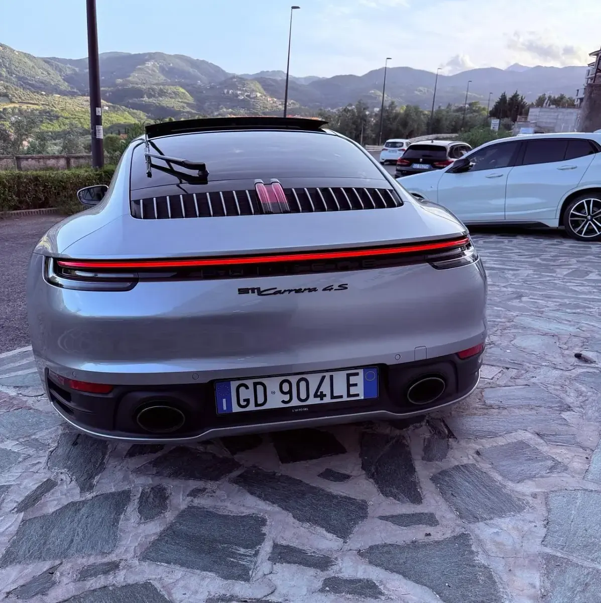 Usata Porsche 911 Carrera 4S 450 CV (330 kW) 2021 Argento Coupé