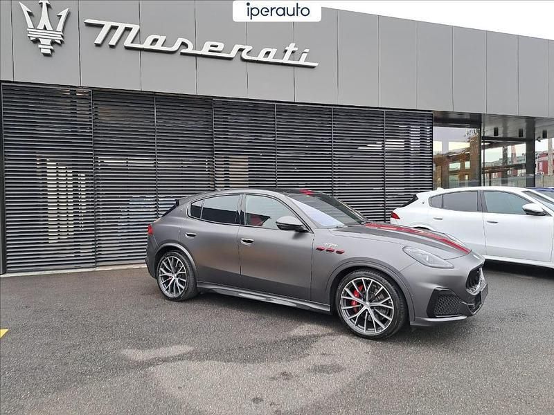 Usata Maserati Grecale 530 CV (389 kW) 2022 Grigio metallizzato SUV