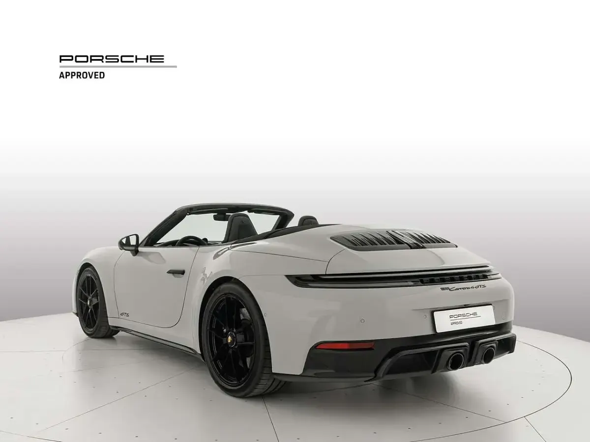 Usata Porsche 911 Carrera GTS 541 CV (397 kW) 2025 Bianco Cabrio