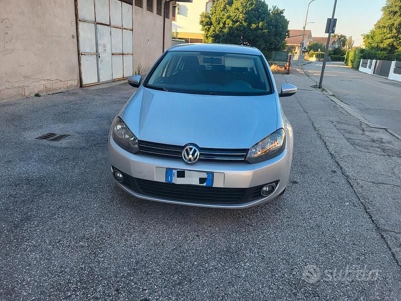 Usata VW Golf VI 110 CV (80 kW) 2009 Grigio Utilitaria