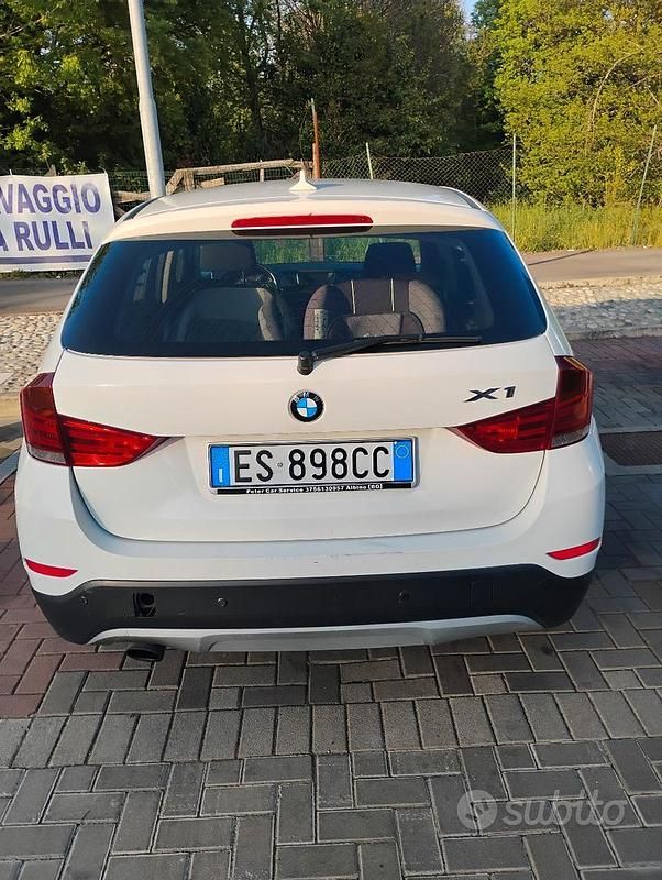 Usata BMW X1 143 CV (105 kW) 2013 Bianco SUV