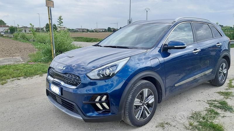 Usata Kia Niro 141 CV (103 kW) 2021 Blu SUV