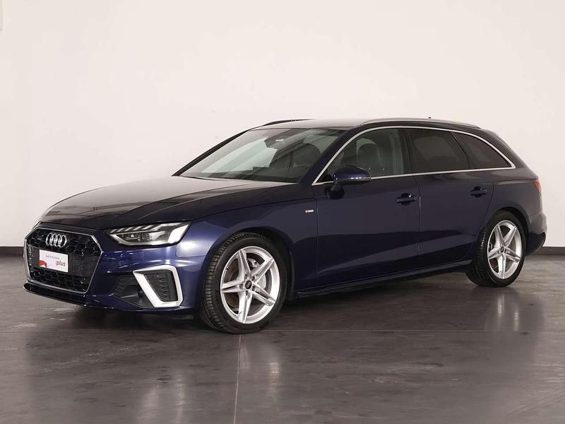 Blu navarra metallizzato Usata 2024 Audi A4 S-Line Station wagon | 39.500 € (Buon prezzo) - Immagine 1/4
