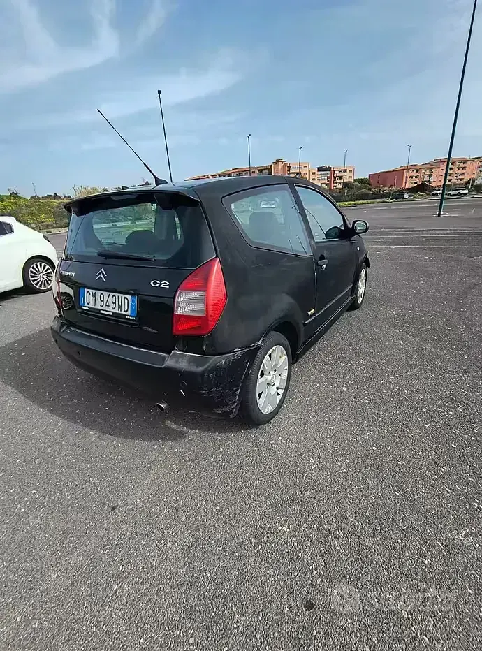 Usata Citroën C2 VTR Sport 68 CV (50 kW) 2004 Nero Utilitaria