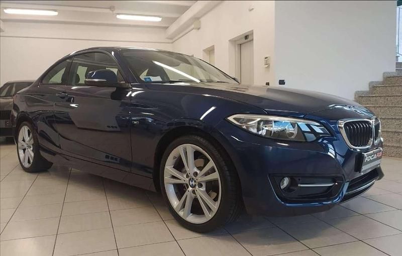 Usata BMW 218 Sport Line 148 CV (108 kW) 2015 Blu/azzurro Coupé