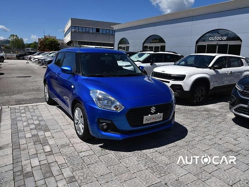 Blu/azzurro Usata 2020 Suzuki Swift Cool Due volumi | 14.500 € (Buon prezzo) - Immagine 1/4