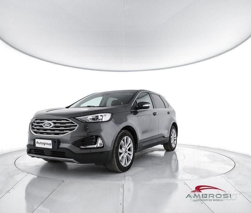 Grigio Usata 2019 Ford Edge Titanium SUV | 18.900 € (Buon prezzo) - Immagine 1/4