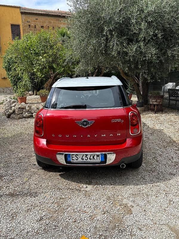 Usata Mini Countryman 111 CV (81 kW) 2013 Rosso SUV