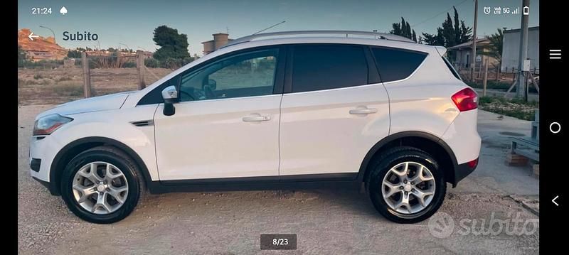 Usata Ford Kuga 140 CV (102 kW) 2010 Bianco SUV