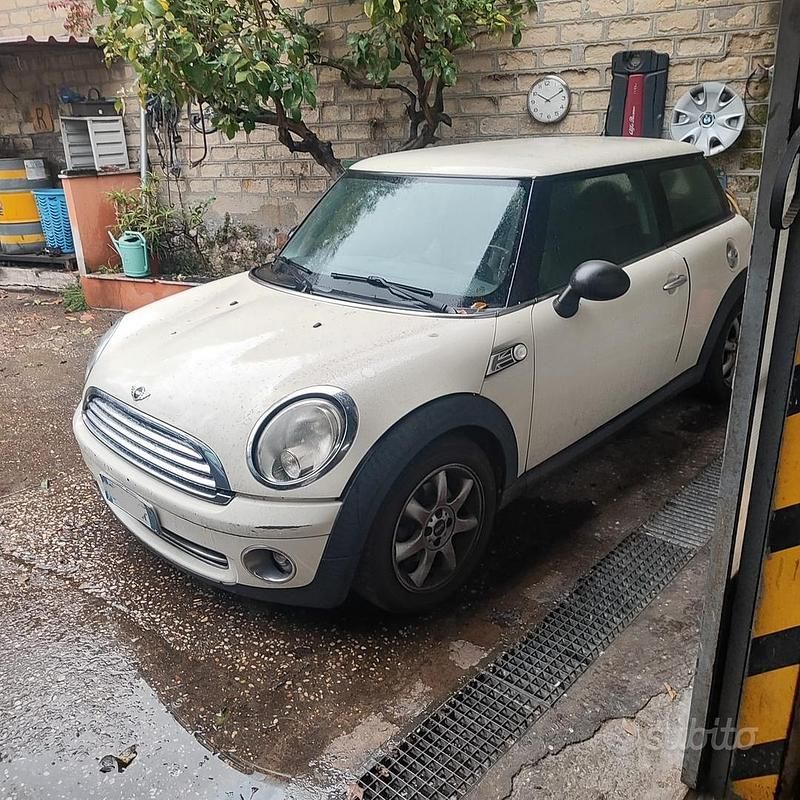 Usata Mini ONE 95 CV (69 kW) 2009 Bianco Utilitaria
