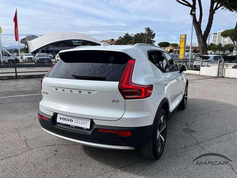 Usata Volvo XC40 Core 163 CV (119 kW) 2025 Bianco SUV