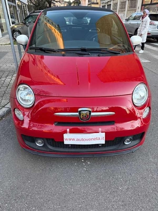 Usata Abarth 595C 140 CV (102 kW) 2013 Rosso Cabrio