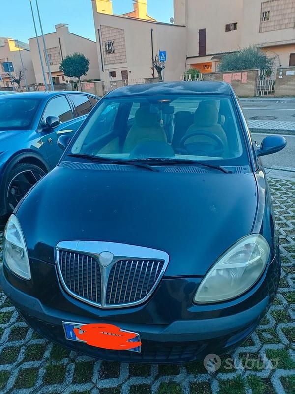 Usata Lancia Ypsilon 2003 Utilitaria