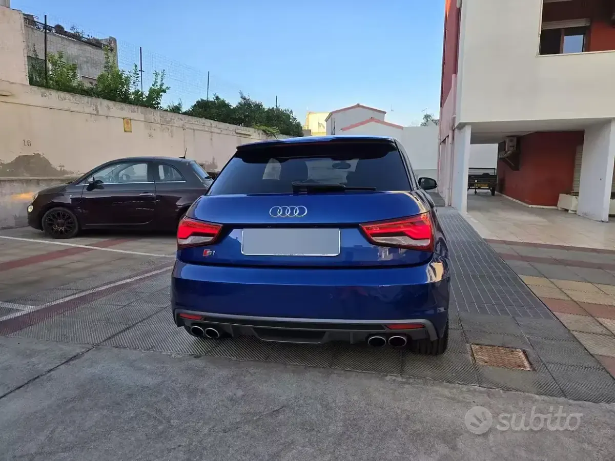 Usata Audi S1 231 CV (169 kW) 2015 Bluazzurro Utilitaria