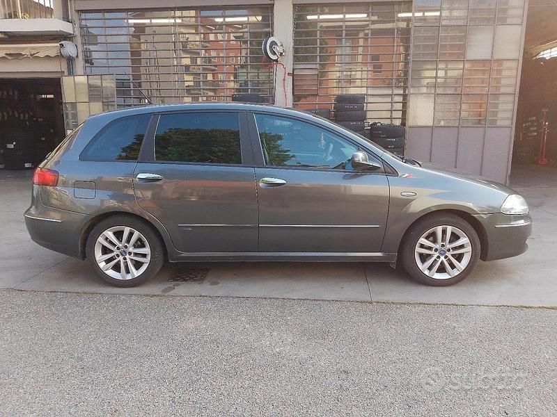 Usata Fiat Croma Emotion 150 CV (110 kW) 2007 Station wagon