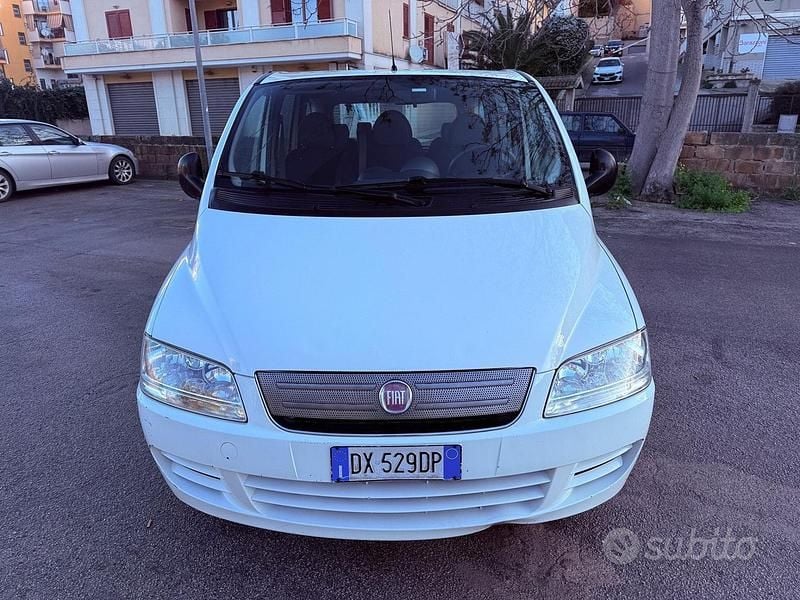 Usata Fiat Multipla Dynamic 120 CV (88 kW) 2009 Bianco Monovolume