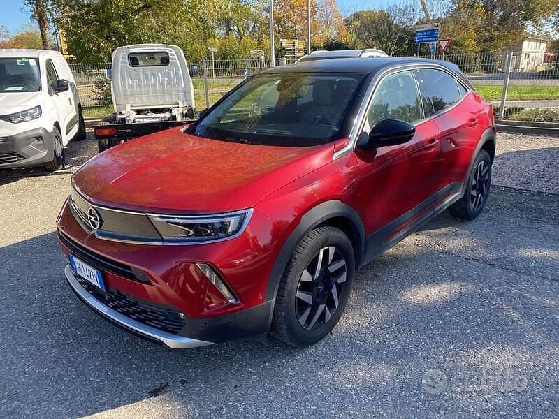 Rosso Usata 2022 Opel Mokka Elegance SUV | 17.900 € (Buon prezzo) - Immagine 1/4