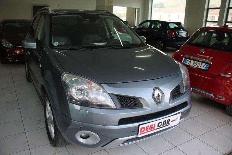 Usado Renault Koleos 173 CV (127 kW) 2009 Gris SUV