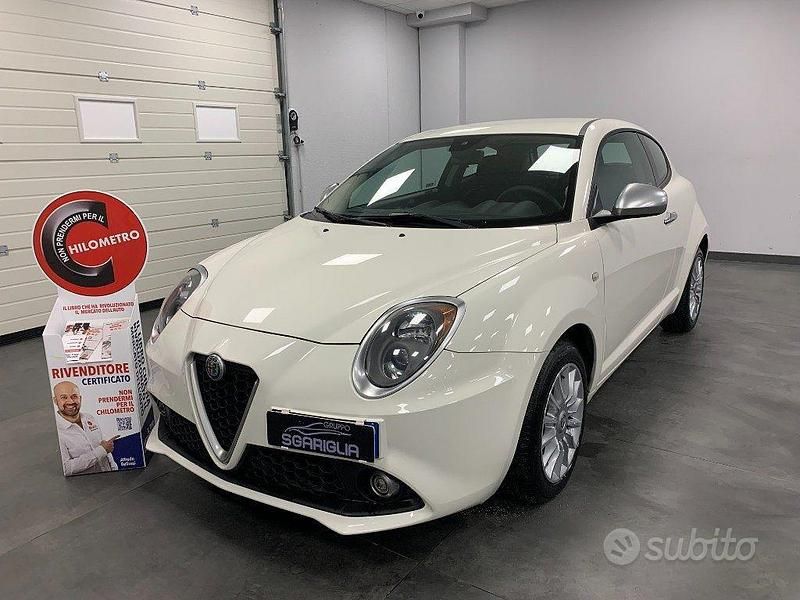 Begagnad Alfa Romeo MiTo Super 78 HK (57 kW) 2017 Beige Halvkombi