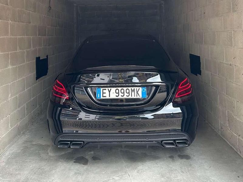 Usata Mercedes C250 Premium 204 CV (150 kW) 2015 Nero Berlina